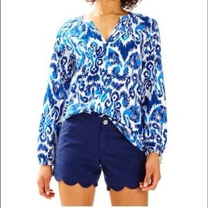 Lilly Pulitzer Blue Scallop Shorts Size 6